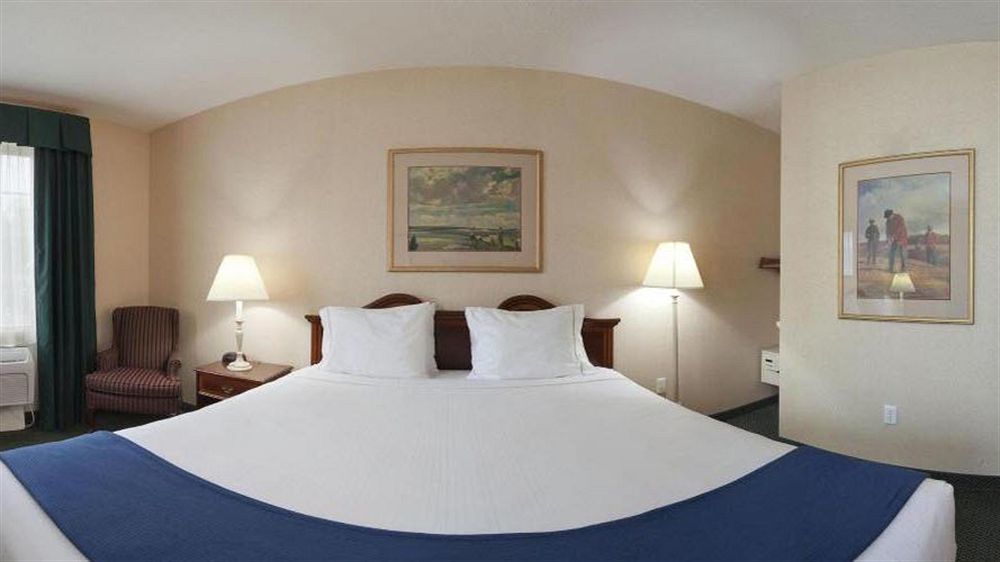 Holiday Inn Express Kilmarnock Exteriér fotografie