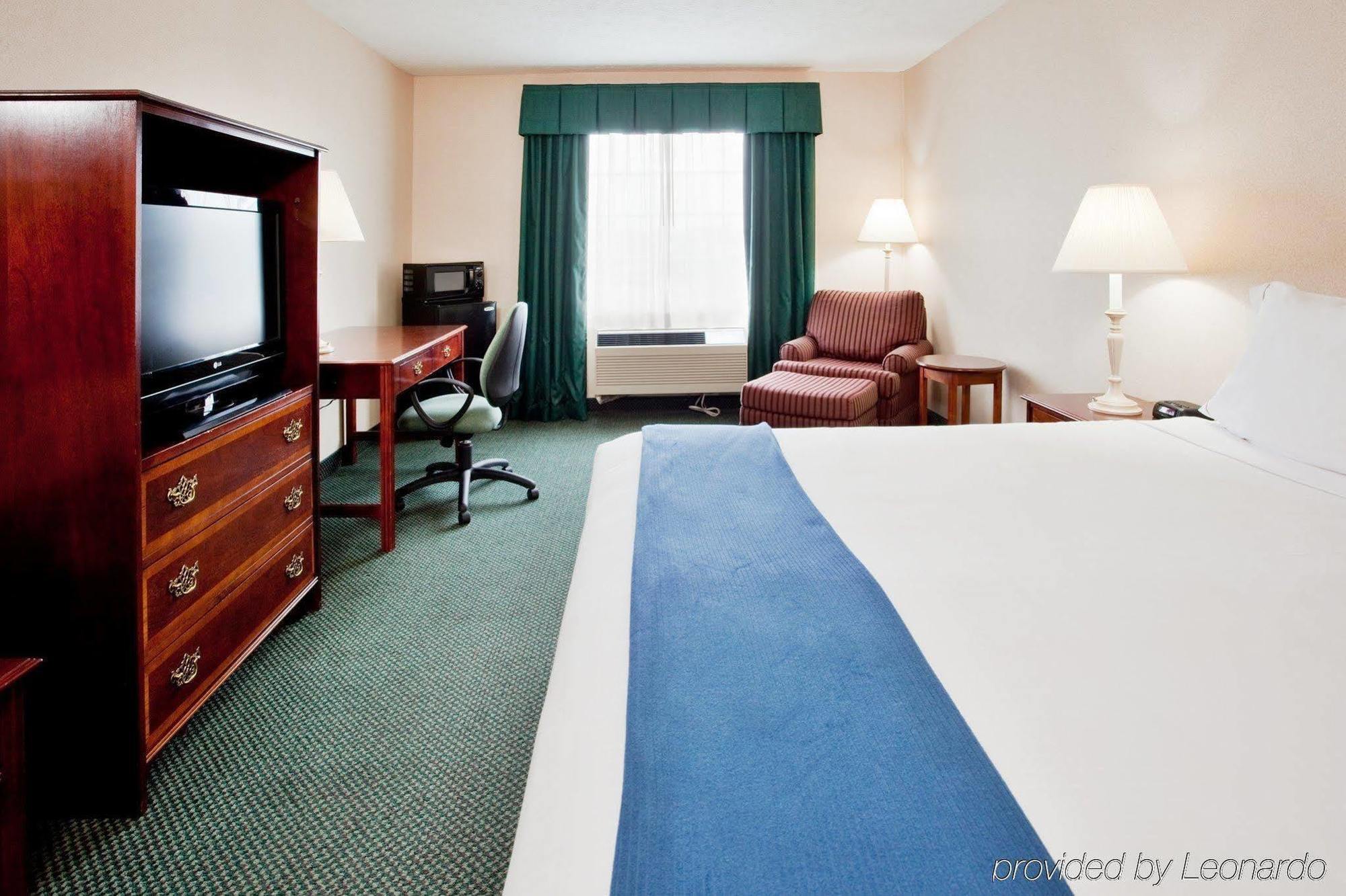 Holiday Inn Express Kilmarnock Exteriér fotografie