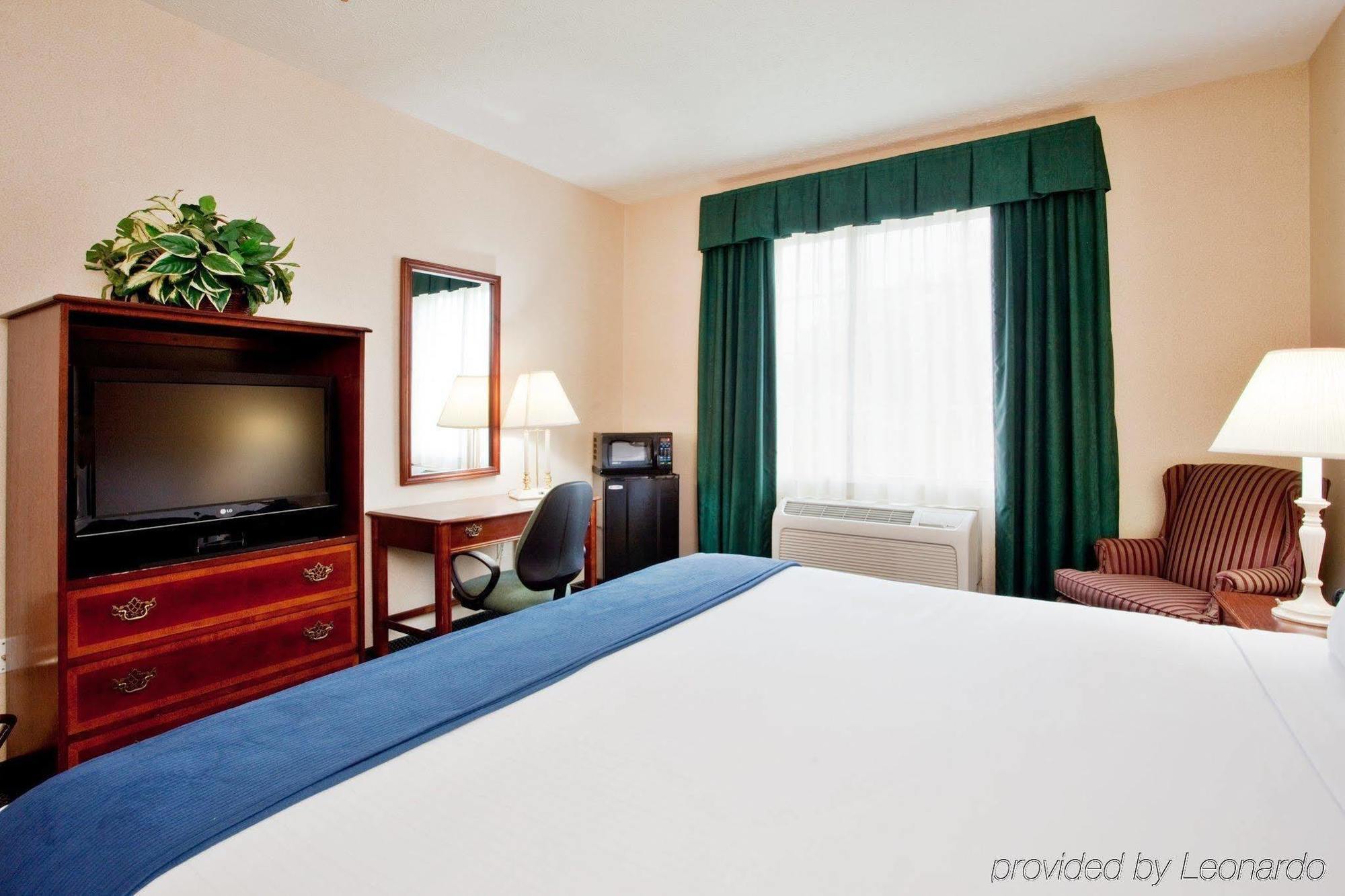 Holiday Inn Express Kilmarnock Pokoj fotografie